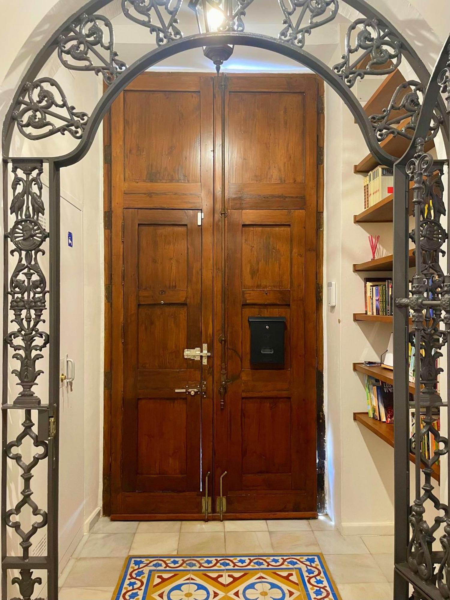 Piso Con Patio, 3 Habitaciones, En La Goleta マラガ エクステリア 写真