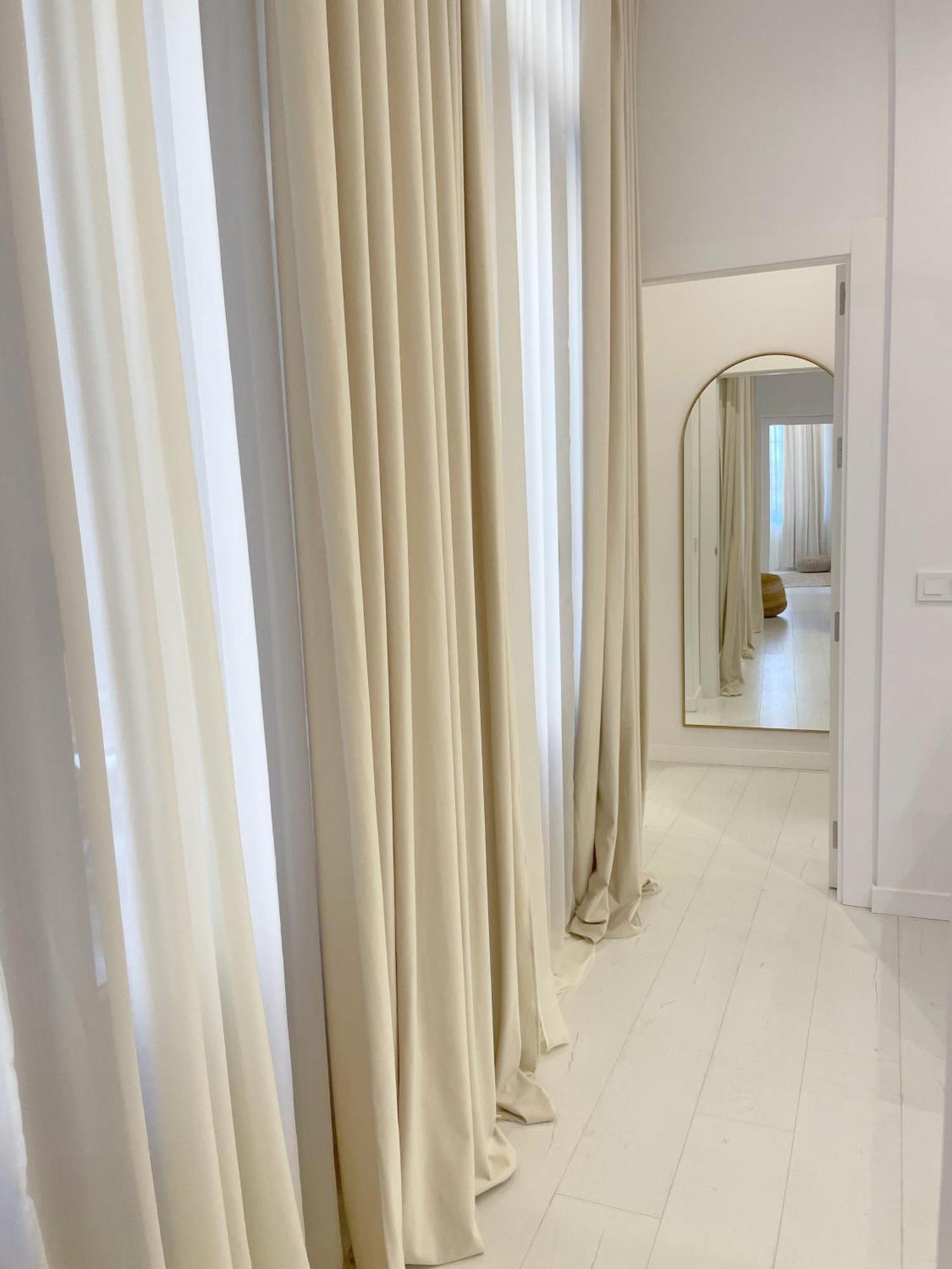 Piso Con Patio, 3 Habitaciones, En La Goleta マラガ エクステリア 写真