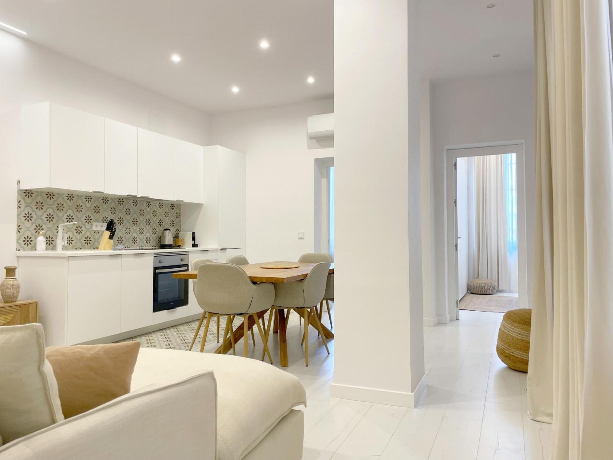 Piso Con Patio, 3 Habitaciones, En La Goleta マラガ エクステリア 写真