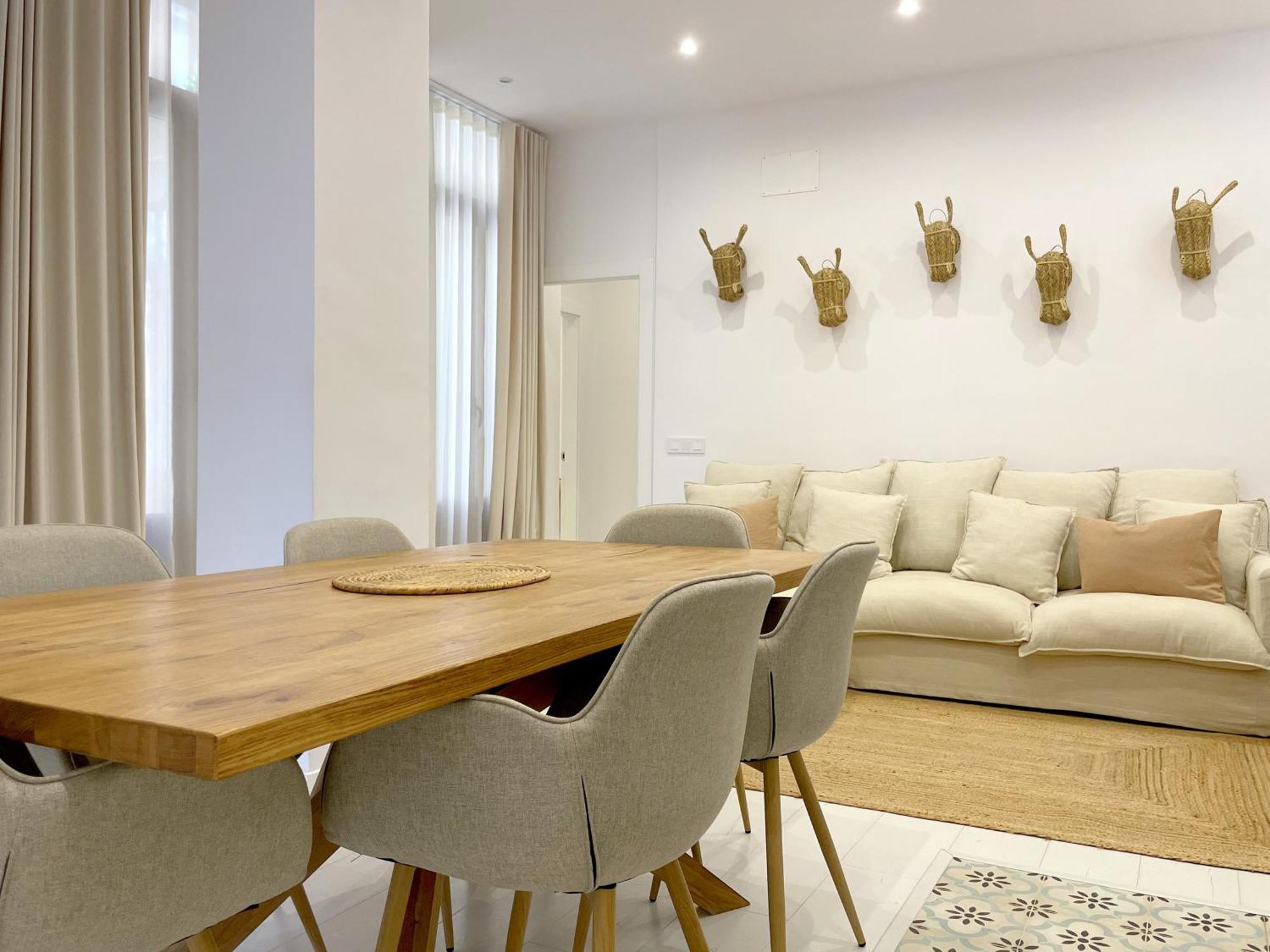 Piso Con Patio, 3 Habitaciones, En La Goleta マラガ エクステリア 写真